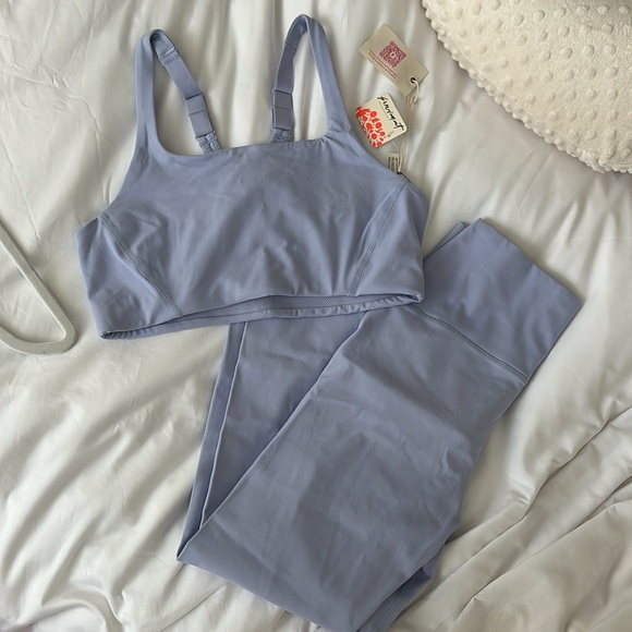 Free People x Hatch Maternity Leggings + Bra Set - Picture 6 of 6